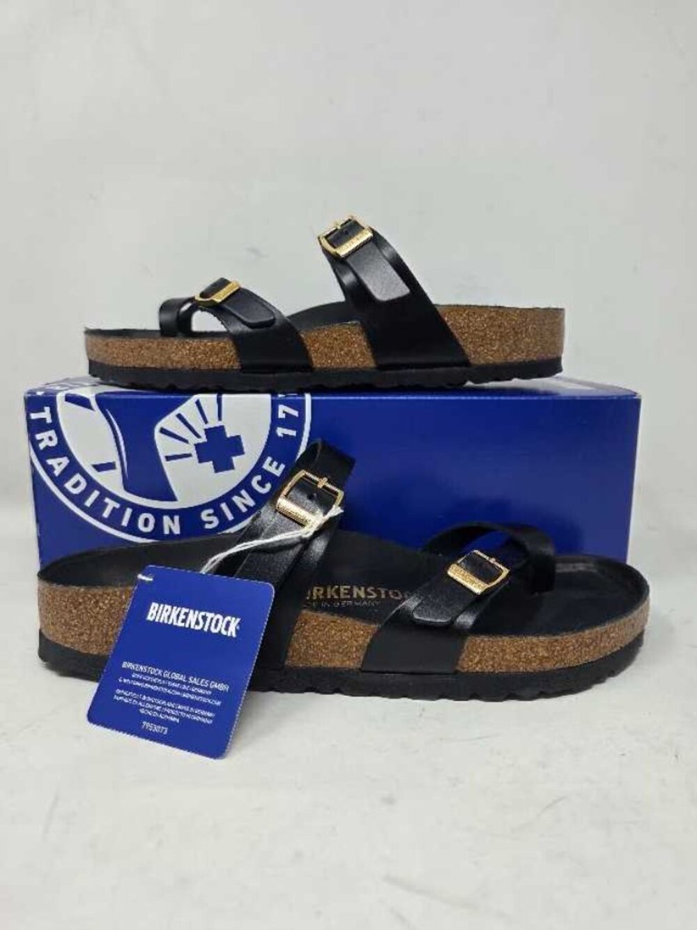 New 40 (US 9) Birkenstock (from Anthropologie) Mayari sandals in Amalfi Black